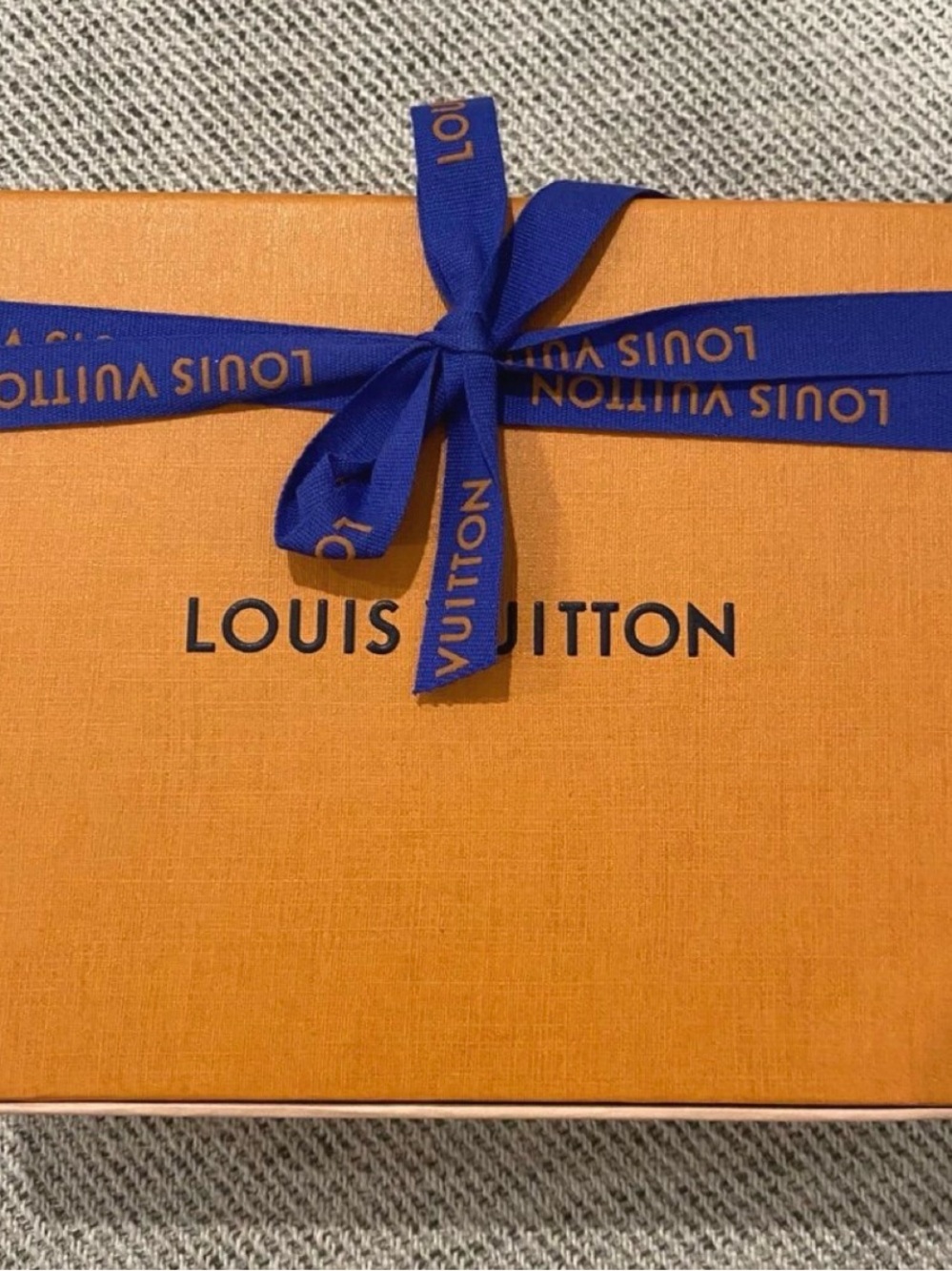 🧡 NEW Louis Vuitton Orange Box with Royal Blue Ribbon